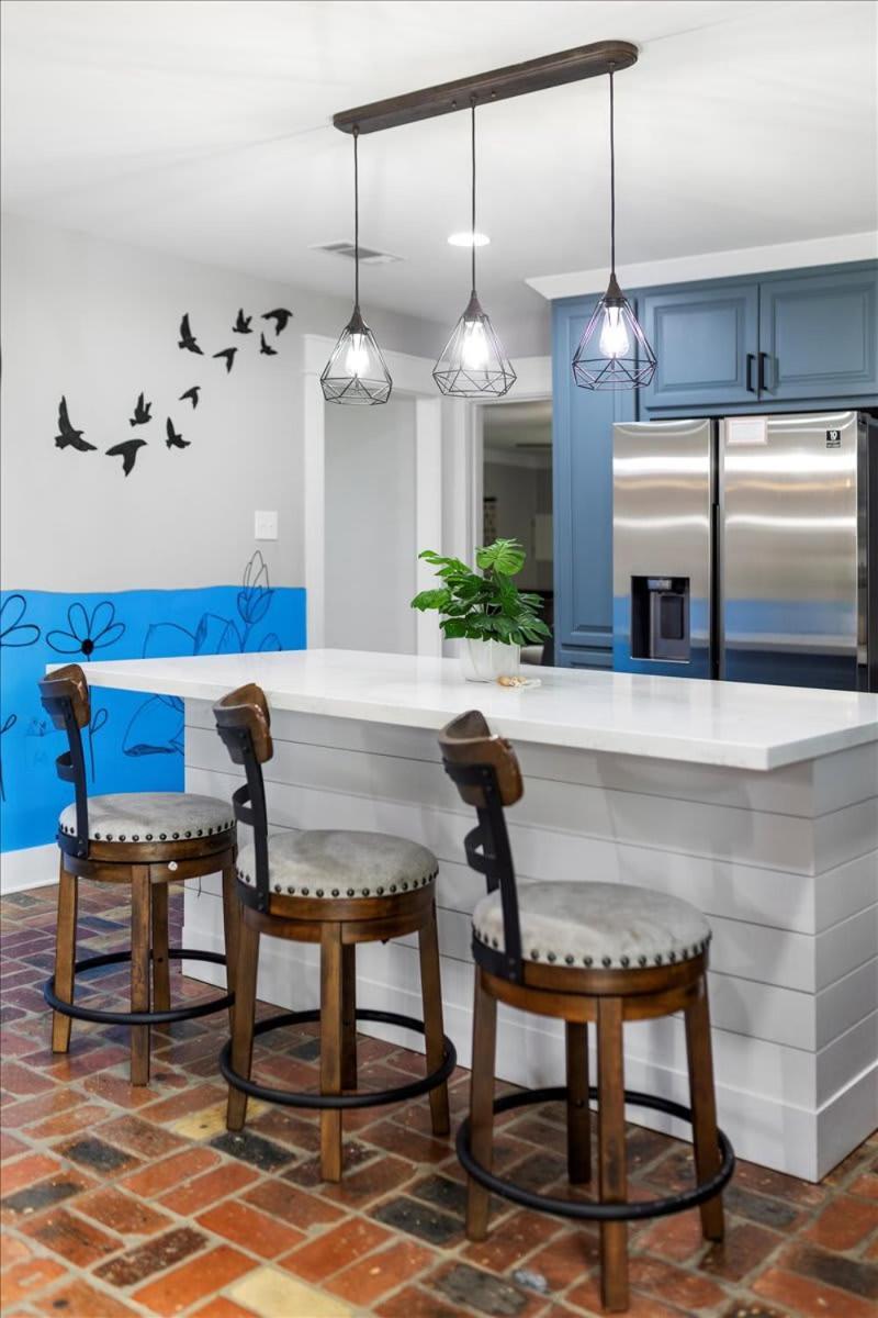 Ranch Home Gem 5Br Home Sleeps 12 With Game Room Gulfport Ngoại thất bức ảnh