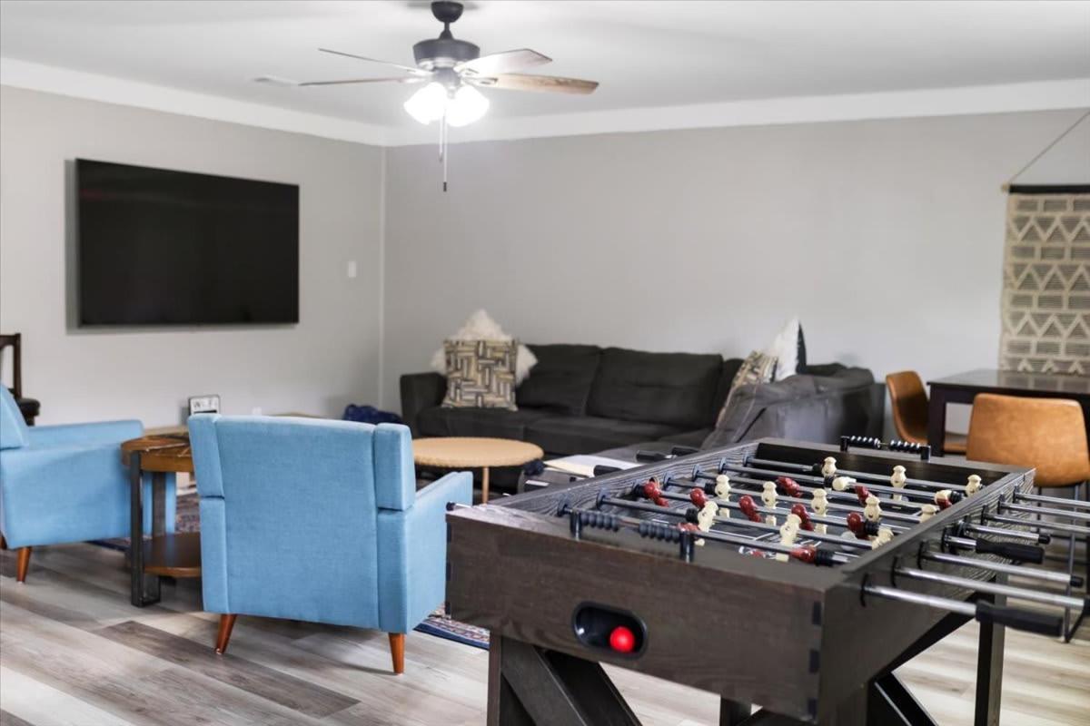 Ranch Home Gem 5Br Home Sleeps 12 With Game Room Gulfport Ngoại thất bức ảnh