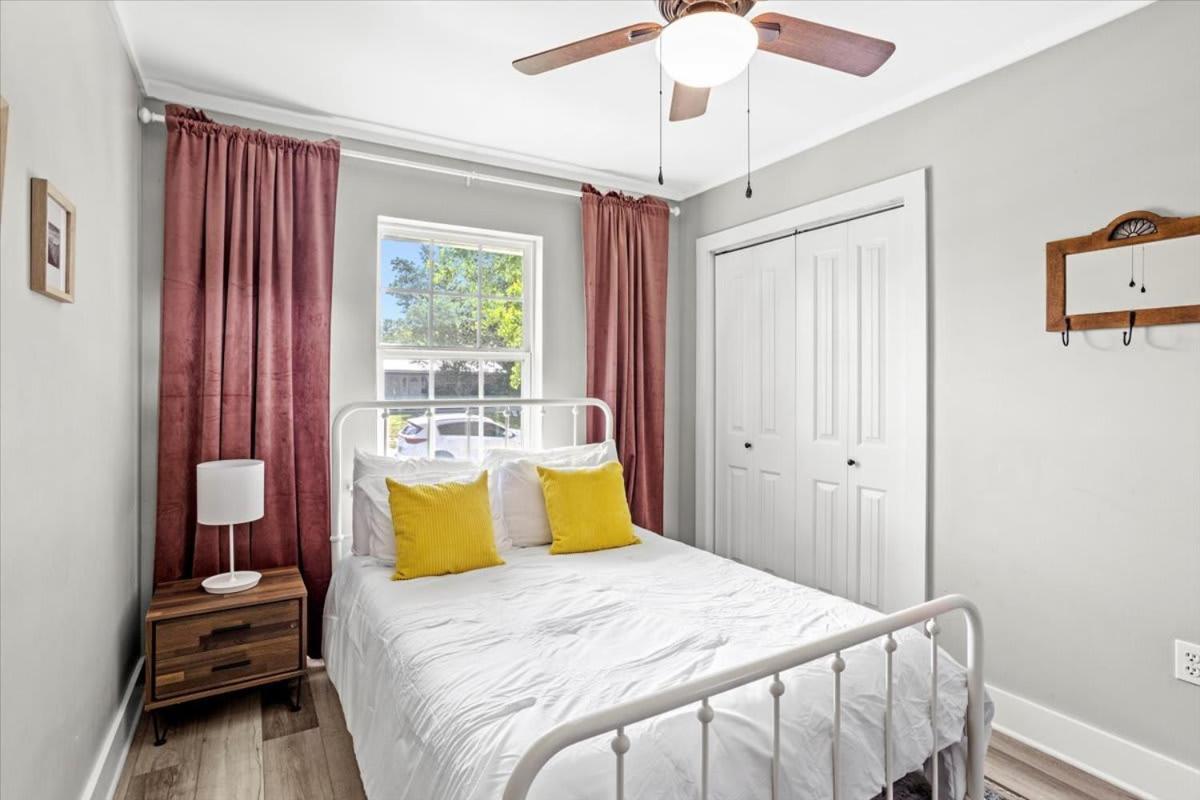 Ranch Home Gem 5Br Home Sleeps 12 With Game Room Gulfport Ngoại thất bức ảnh