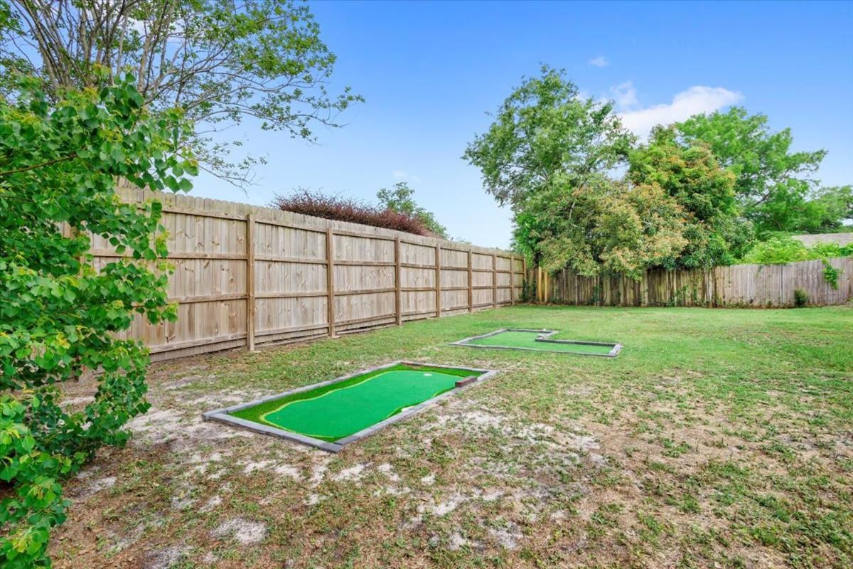 Ranch Home Gem 5Br Home Sleeps 12 With Game Room Gulfport Ngoại thất bức ảnh